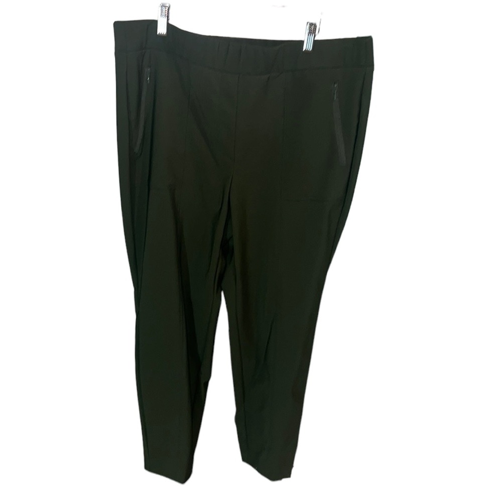 ❄️Women’s Lane Bryant 16 P green pants.  Elastic‎ waistband.